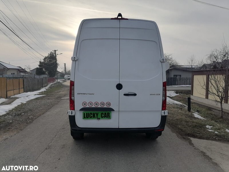 Mercedes-Benz Sprinter